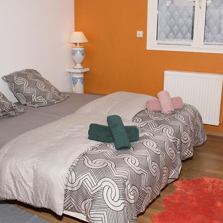 Appartement Au Rez-De-Chaussee Nichee En Plein Centre D'Arras Eksteriør billede